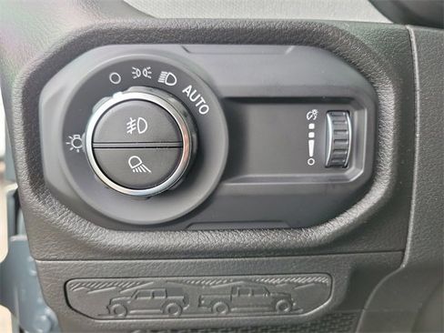 New 2026 Jeep Gladiator Sport image 17