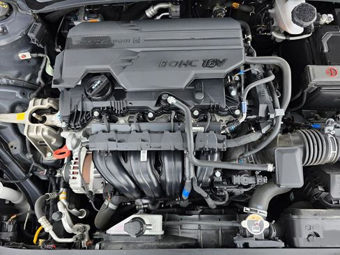 Certified 2024 Hyundai Elantra SEL w/ Convenience Package FWD image 10