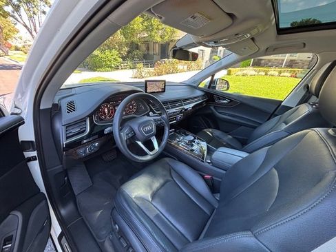 Used 2018 Audi Q7 3.0T Prestige w/ Prestige Package AWD/4WD image 31