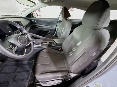 Certified 2023 Hyundai Elantra SEL FWD image 24