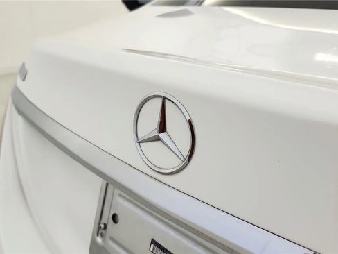 Used 2015 Mercedes-Benz C 300 4MATIC Sedan image 16