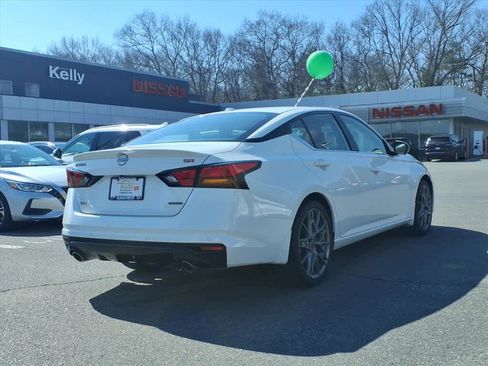 Certified 2024 Nissan Altima 2.0 SR image 4