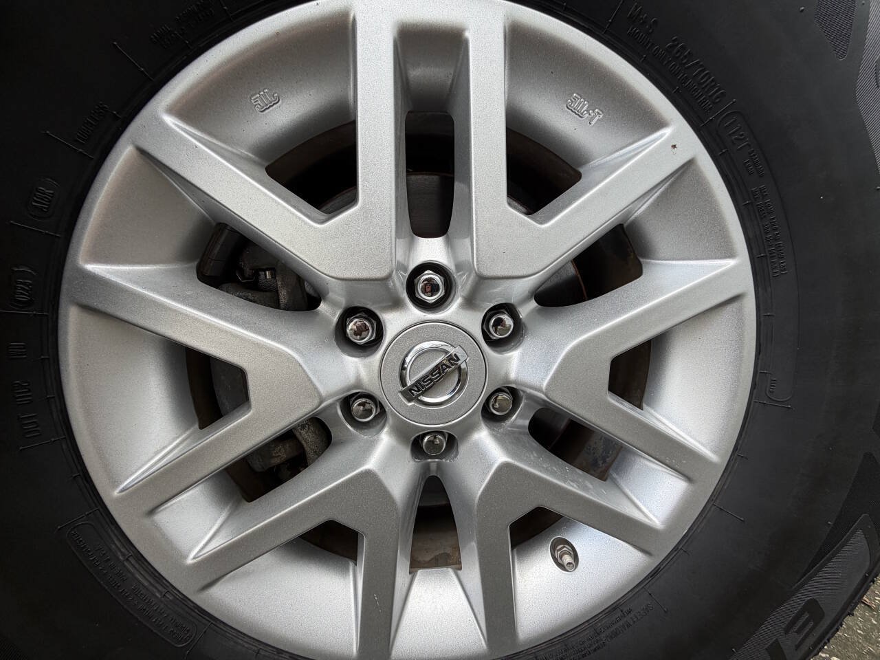 Used 2016 Nissan Frontier SV RWD image 17