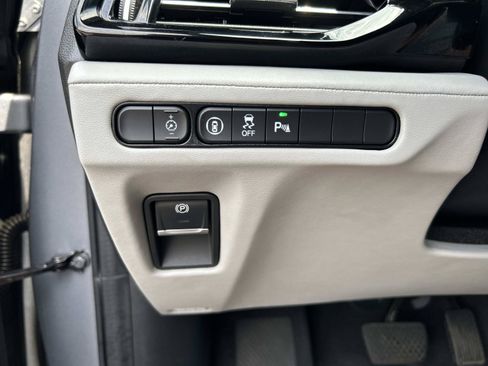 Used 2023 Acura MDX SH-AWD w/ Technology Package image 33