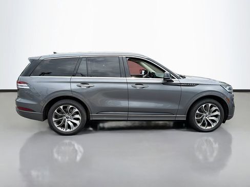 Used 2021 Lincoln Aviator Grand Touring w/ Elements Package Plus AWD/4WD image 4