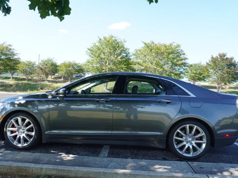 Used 2015 Lincoln MKZ AWD w/ Equipment Group 101A Select image 4
