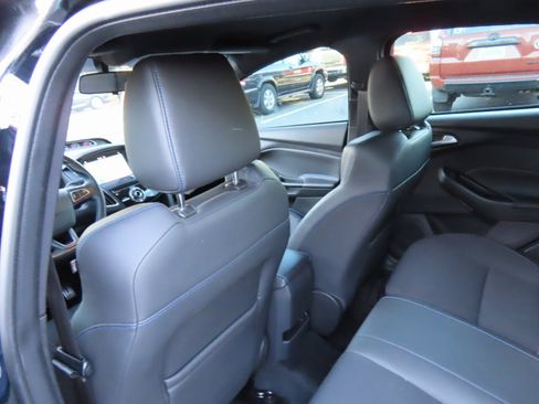 Used 2017 Ford Focus RS image 27