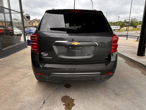 Used 2017 Chevrolet Equinox LT w/ Convenience Package FWD image 7