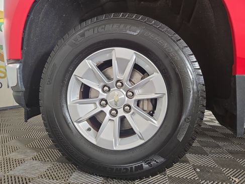 Certified 2019 Chevrolet Silverado 1500 W/T w/ WT Convenience Package image 31