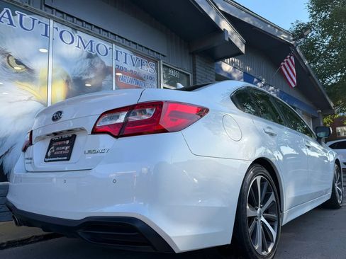 Used 2019 Subaru Legacy 2.5i Limited AWD/4WD image 3