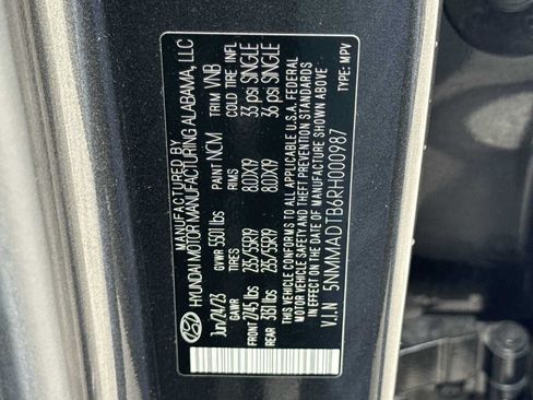 Used 2024 Genesis GV70 2.5T w/ Select Package AWD/4WD image 29