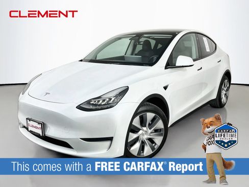 Used 2023 Tesla Model Y Long Range AWD/4WD image 1
