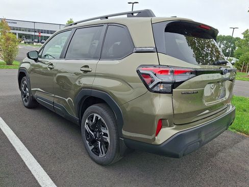 New 2026 Subaru Forester Premium AWD/4WD image 3