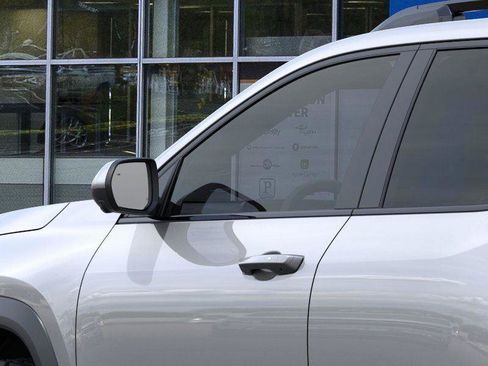 New 2026 Chevrolet Equinox ACTIV w/ Convenience Package III image 12