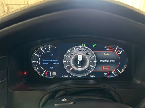 Used 2019 Cadillac Escalade ESV Premium Luxury AWD/4WD image 25