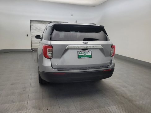 Used 2020 Ford Explorer XLT RWD image 6