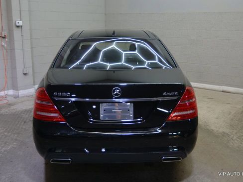 Used 2013 Mercedes-Benz S 550 4MATIC image 23