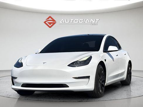 Used 2023 Tesla Model 3 Standard Range RWD image 13