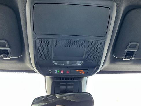 Used 2025 Chevrolet Equinox LT AWD/4WD image 34