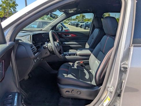 Certified 2025 Chevrolet Traverse RS w/ LPO, Floor Liner Package image 6