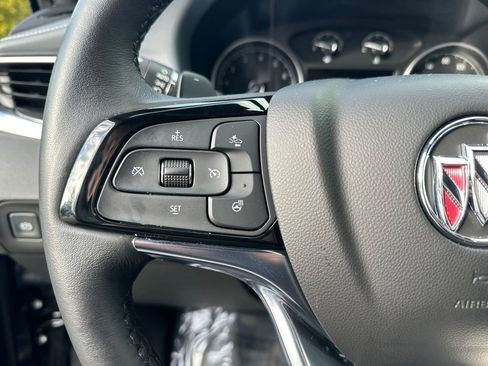 Used 2024 Buick Enclave Essence w/ Sport Touring Edition image 21