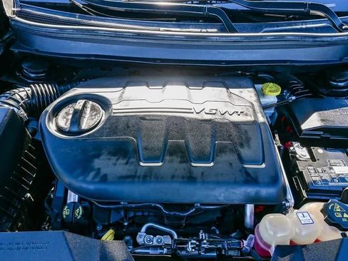 Used 2022 Jeep Cherokee Trailhawk w/ Sound & Nav Group image 36