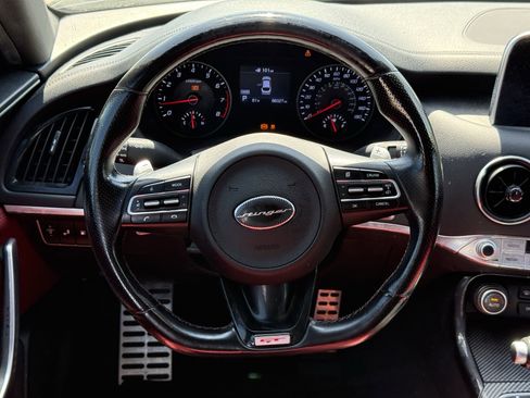 Used 2020 Kia Stinger GT image 15