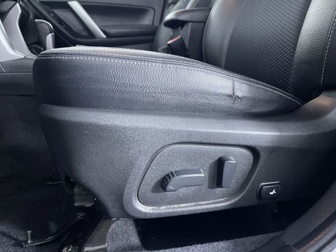 Used 2016 Subaru Forester 2.0XT Premium image 12