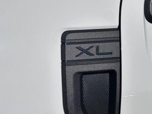 New 2026 Ford Maverick XL image 23