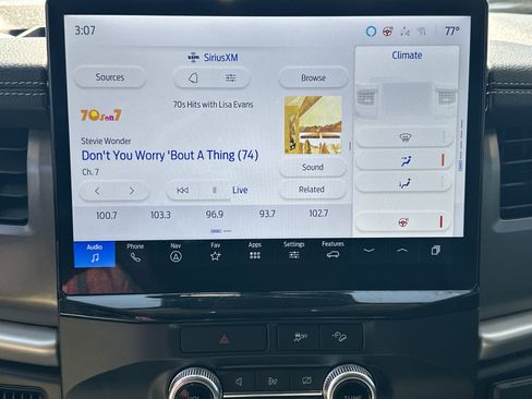 Used 2022 Ford Expedition Max XLT image 30