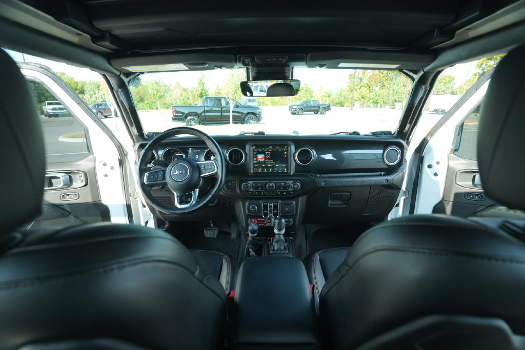 Used 2023 Jeep Wrangler Unlimited Rubicon 392 w/ Trailer Tow Package AWD/4WD image 25