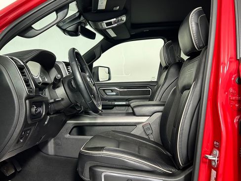 Used 2022 RAM 1500 Laramie AWD/4WD image 31