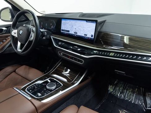 Used 2026 BMW X7 xDrive40i AWD/4WD image 26