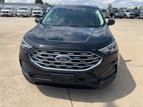 Used 2019 Ford Edge SE FWD image 10