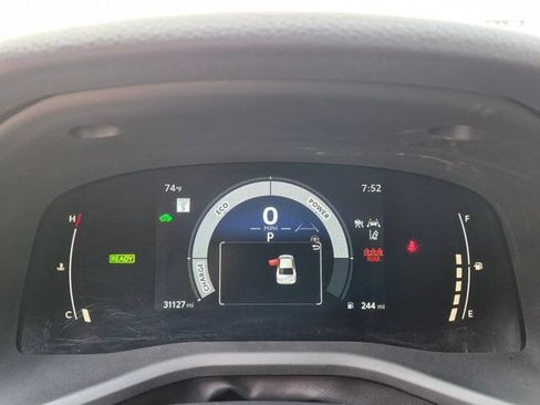 Used 2025 Toyota Camry LE FWD image 24