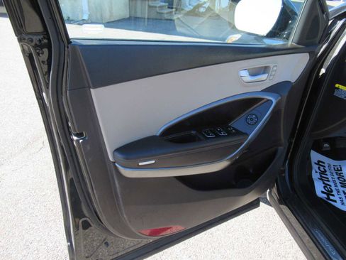 Used 2017 Hyundai Santa Fe Sport w/ 2.4L Tech Package 04 image 26