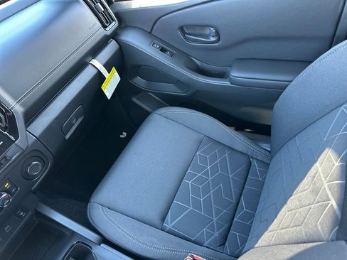 New 2026 Nissan Frontier SV w/ SV Convenience Package image 28