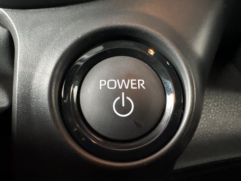 New 2026 Toyota Sienna XLE Woodland Edition AWD/4WD image 25