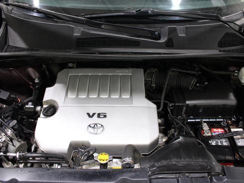 Used 2013 Toyota Highlander Limited FWD image 37