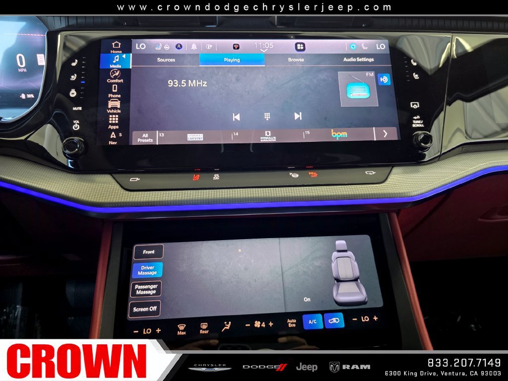 Used 2024 Jeep Wagoneer Launch Edition AWD/4WD image 24