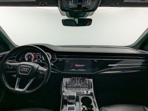 Used 2022 Audi Q8 Premium Plus w/ Premium Plus Package image 26