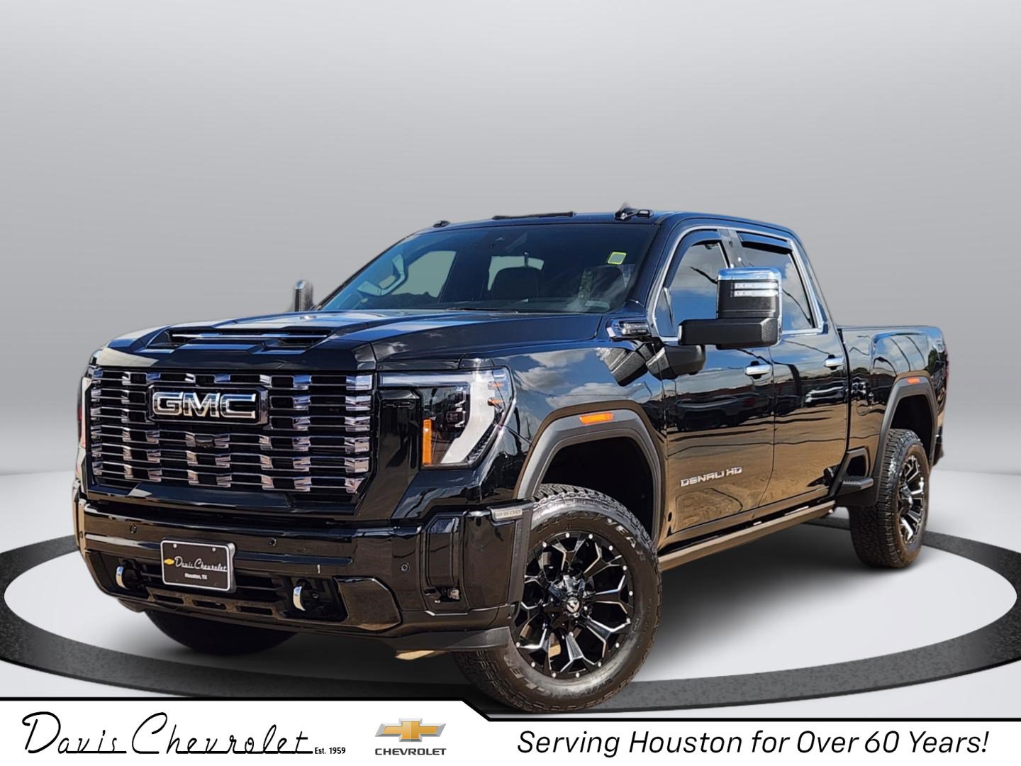 Used 2025 GMC Sierra 2500 Denali Ultimate w/ Max Trailering Package AWD/4WD image 1