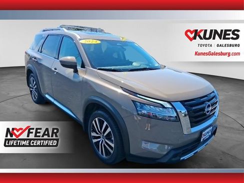 Used 2024 Nissan Pathfinder Platinum w/ Cargo Package AWD/4WD image 1