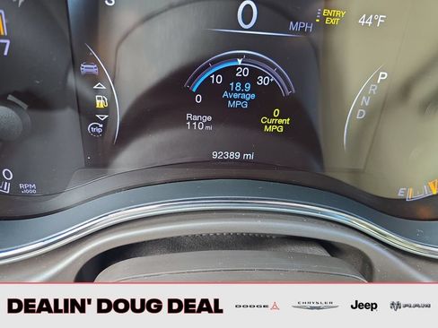 Used 2019 Jeep Grand Cherokee Overland AWD/4WD image 17