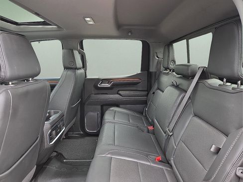 Certified 2024 GMC Sierra 1500 Denali w/ Technology Package AWD/4WD image 10
