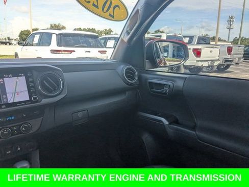 Used 2023 Toyota Tacoma TRD Off-Road w/ TRD Premium Off Road Package AWD/4WD image 38