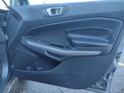 Used 2018 Ford EcoSport Titanium image 16
