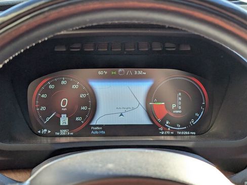 Used 2018 Volvo XC90 T8 Inscription w/ Convenience Package image 14