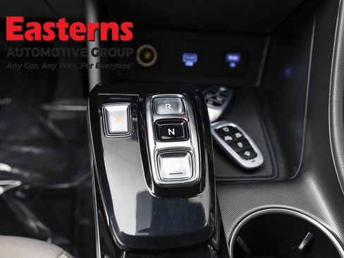 Used 2023 Hyundai Sonata SEL FWD image 13