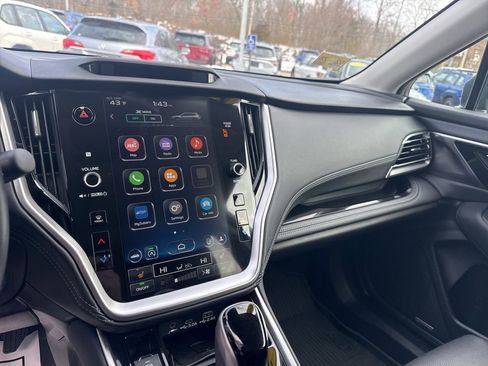 Used 2024 Subaru Outback Limited image 17